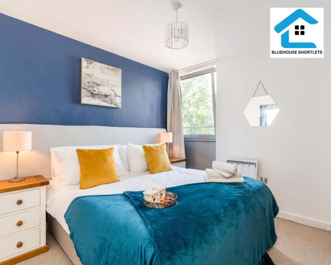 Great Price Ideal Location Near Gunwharf Quays By Blue House Short Lets Portsmouth With Free Parking Εξωτερικό φωτογραφία