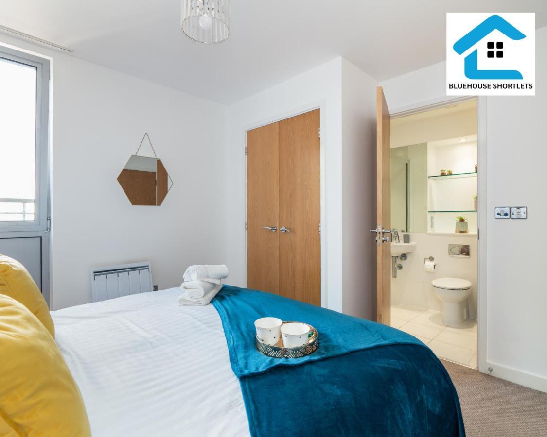 Great Price Ideal Location Near Gunwharf Quays By Blue House Short Lets Portsmouth With Free Parking Εξωτερικό φωτογραφία